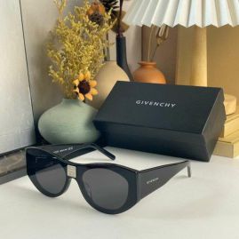 Picture of Givenchy Sunglasses _SKUfw45110102fw
